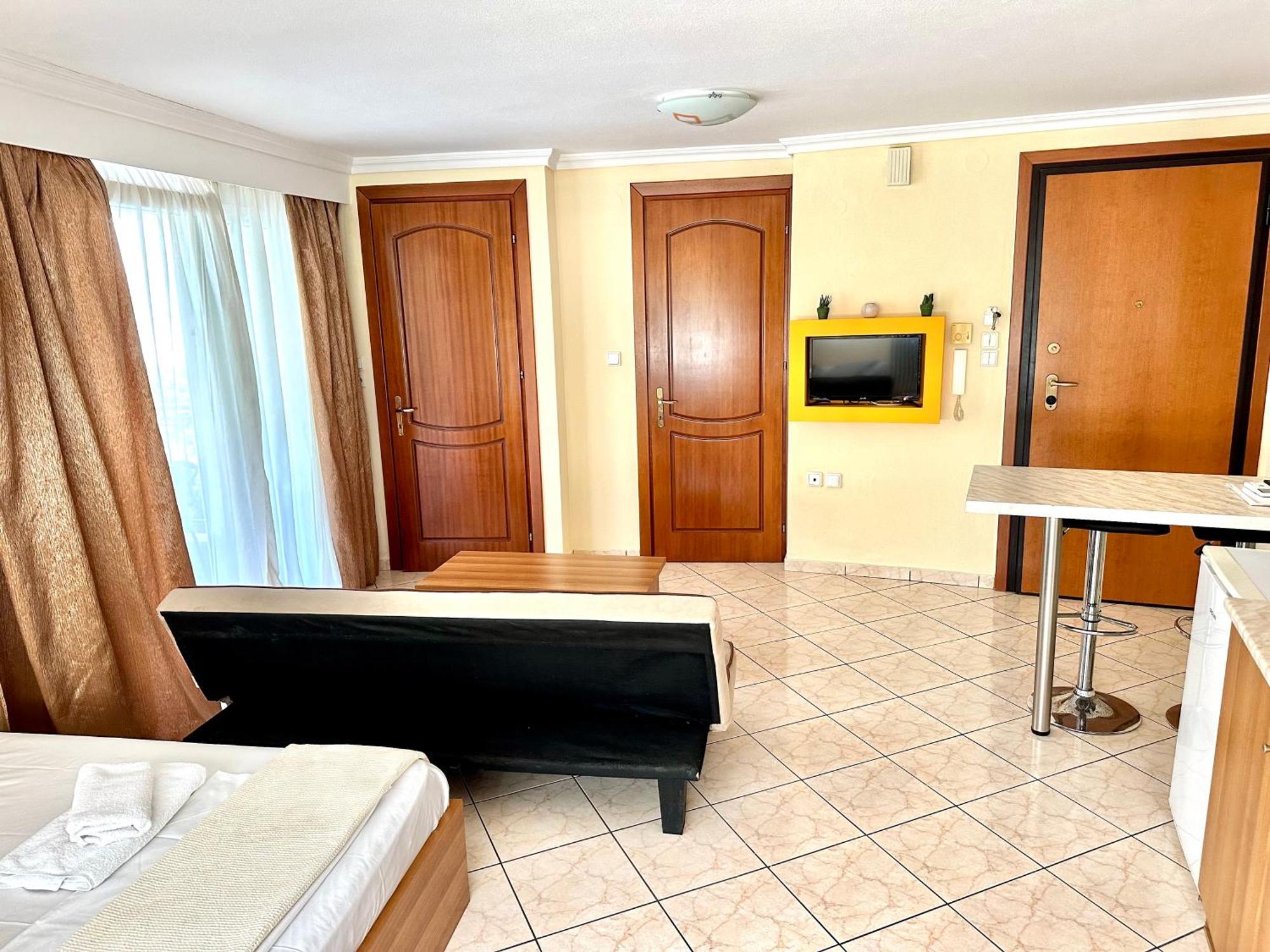 Omonias Apartment Kavála Eksteriør bilde